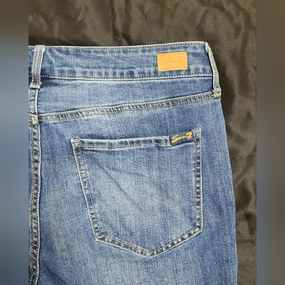 SEVEN 7 WEEKEND JEANS Distressed Size 12 - Picture 3 of 9